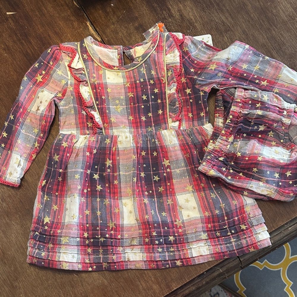 NWT Elodie Metallic Plaid Set
